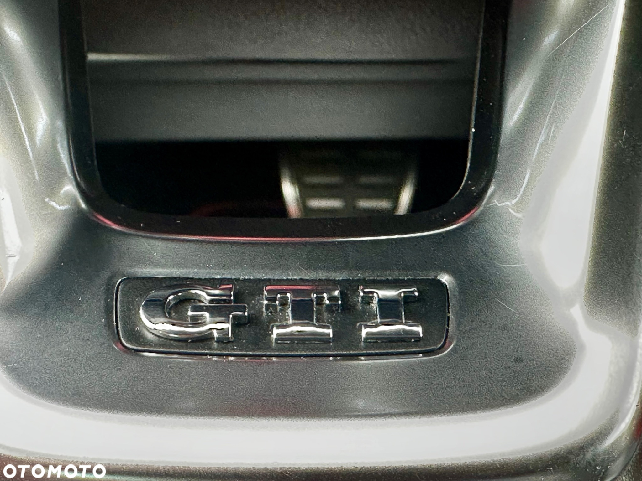 Volkswagen Polo 1.8 TSI (Blue Motion Technology) DSG GTI - 28