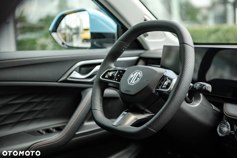 MG HS 1.5 T-GDI Excite DCT - 18