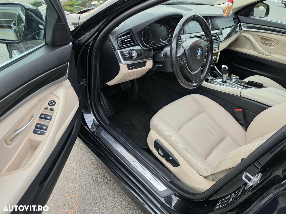 BMW Seria 5 520d xDrive AT - 17