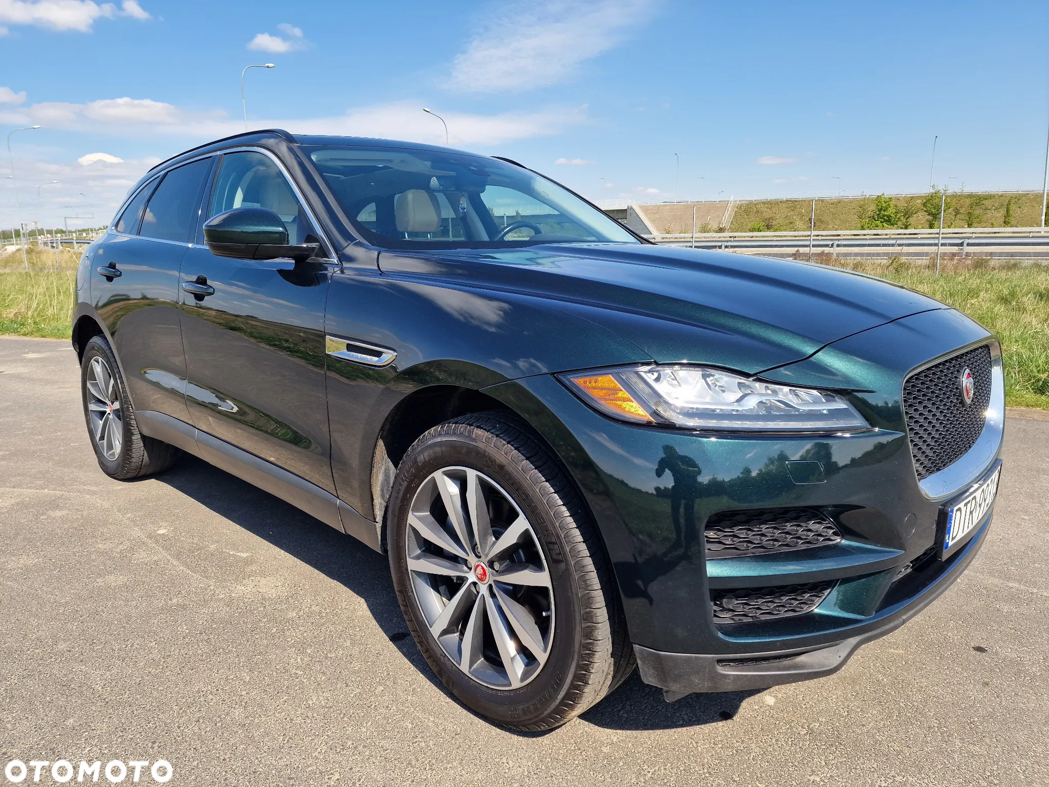Jaguar F-Pace 35t AWD Prestige - 7