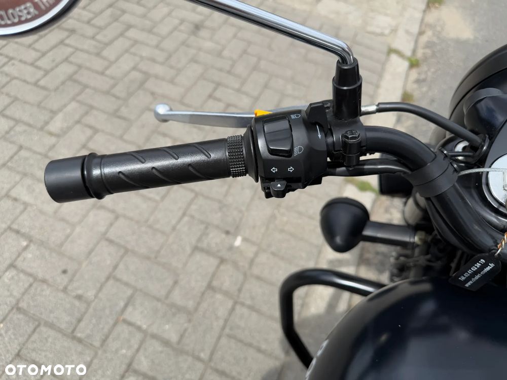 Royal Enfield Bullet - 11