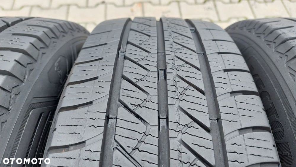 Opony Continental 215 65 R16C - 4