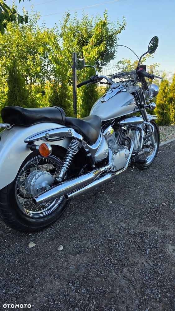 Suzuki Intruder - 29