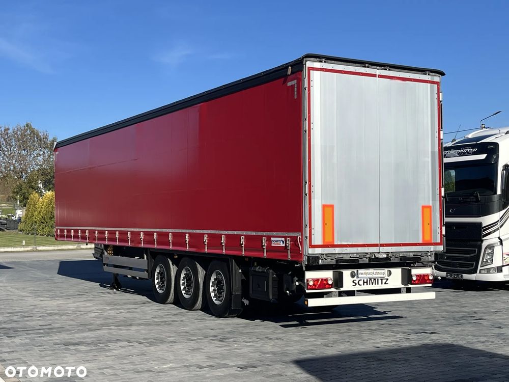 Schmitz Cargobull SCB / 2020 / FIRANKA/ OPONY 70% /  CERTYFIKAT XL / ZADBANA - 25