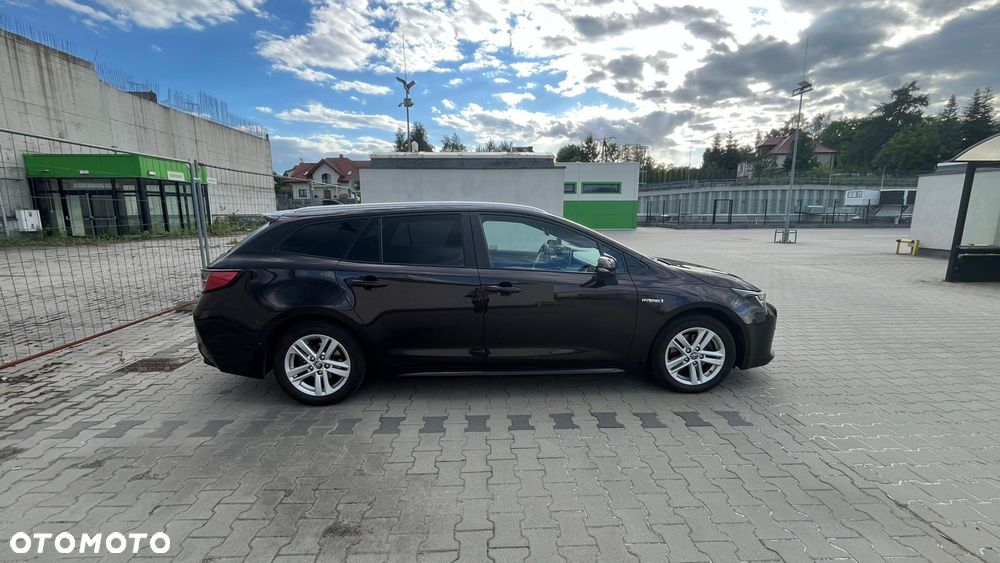 Toyota Corolla 2.0 Hybrid Comfort - 3