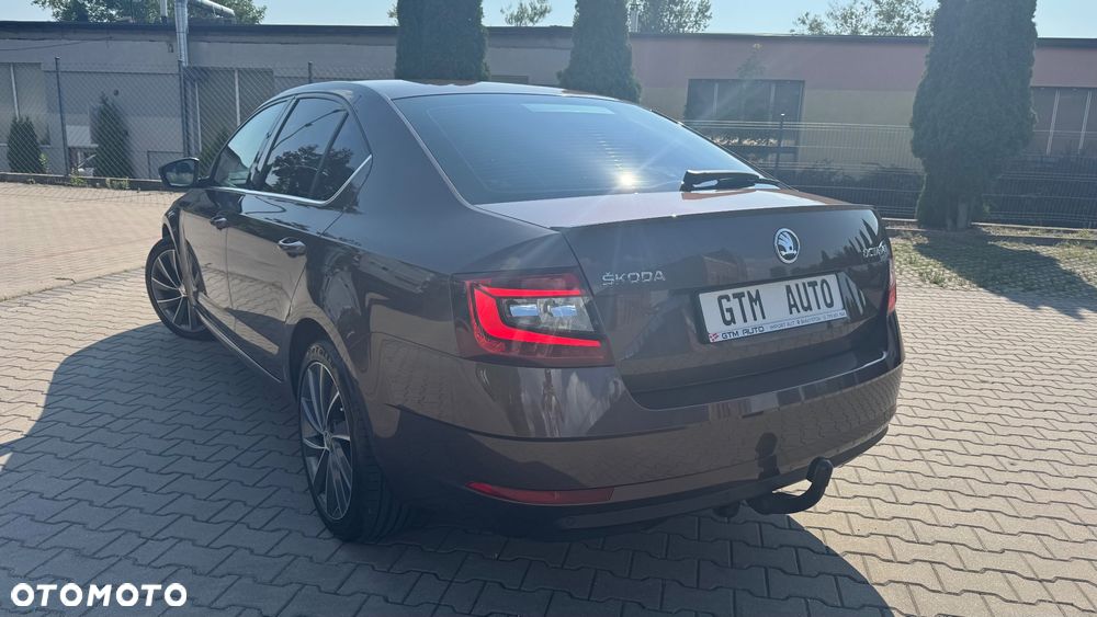 Skoda Octavia 1.8 TSI DSG L&K - 12