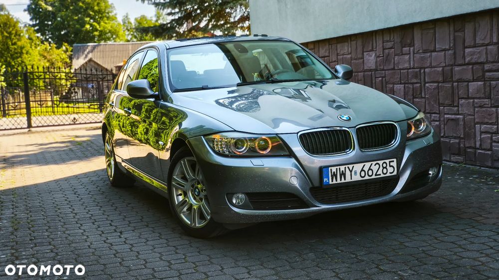 BMW Seria 3 320d DPF - 1