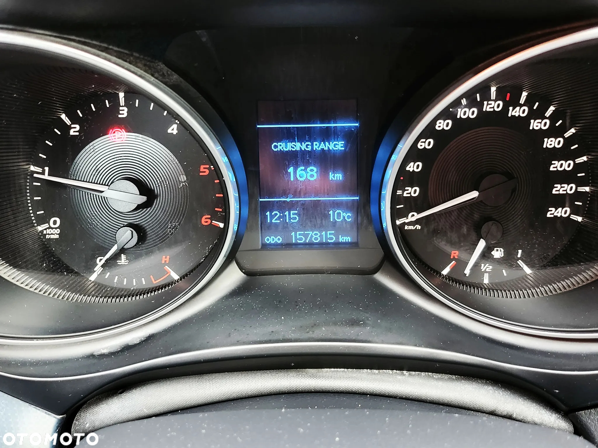 Toyota Avensis - 11