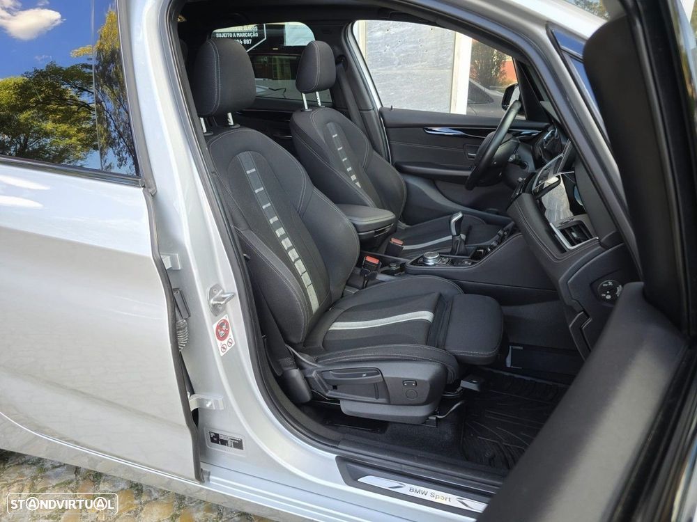 BMW 216 Active Tourer d Line Sport - 27