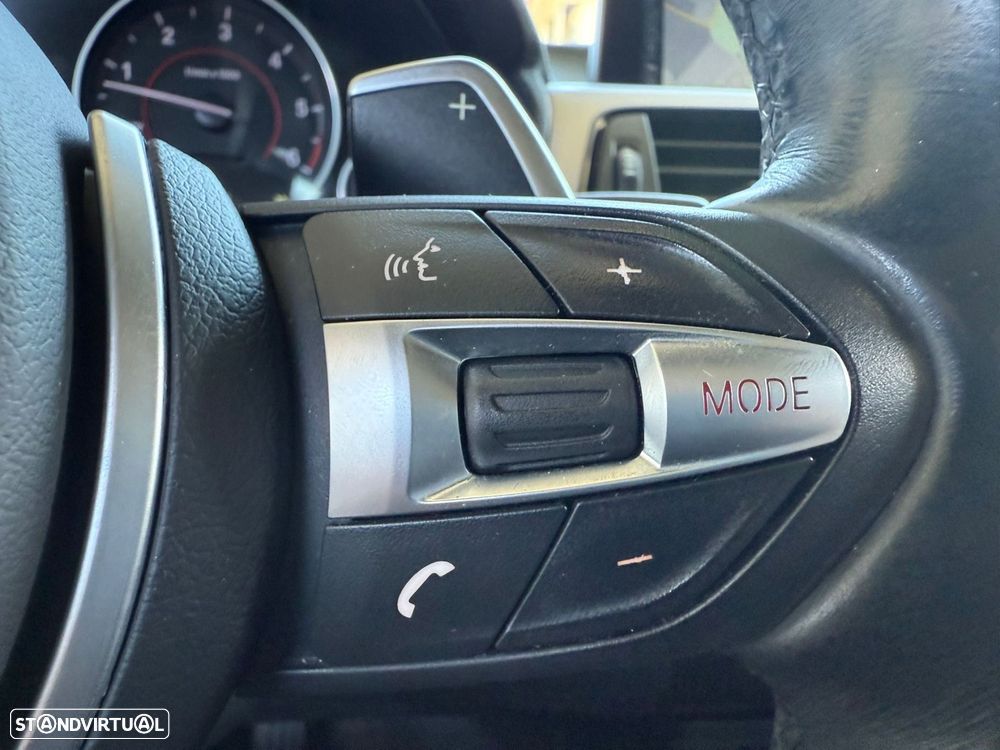 BMW 335 d Touring xDrive Pack M - 29