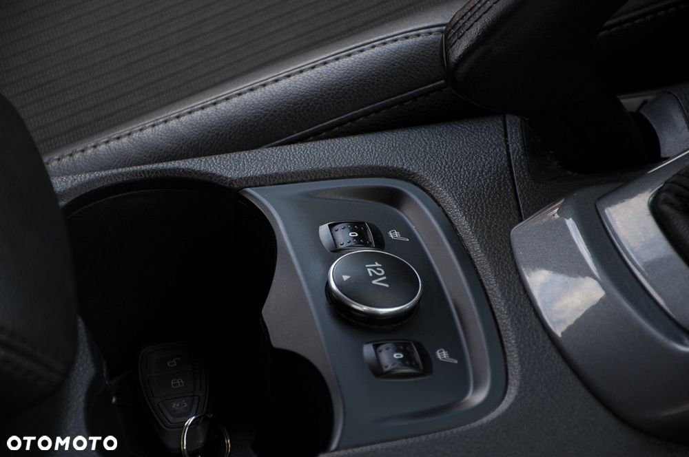 Ford Focus 1.6 EcoBoost Start-Stopp-System Titanium - 28