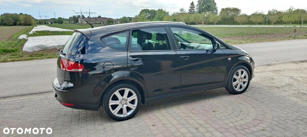 Seat Altea XL 2.0 TDI DPF Style - 15
