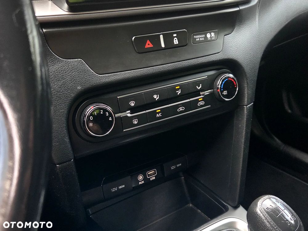 Kia Ceed 1.4 M - 31