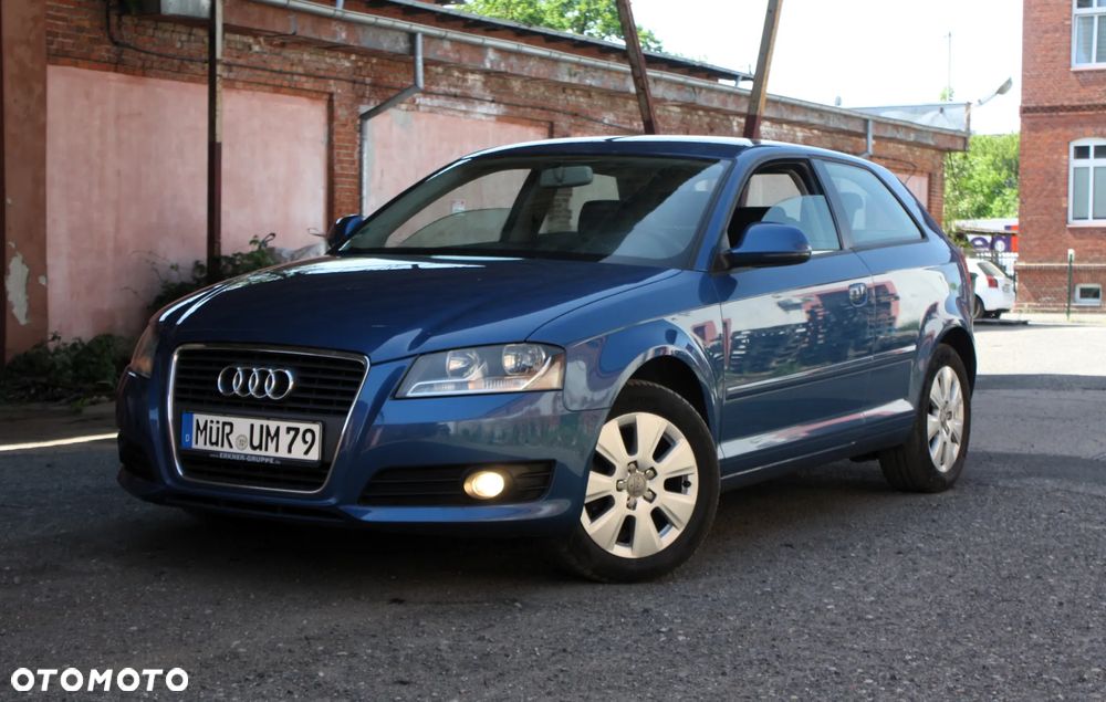 Audi A3 3-drzwiowe 1.6 S line Sportpaket (plus) - 1