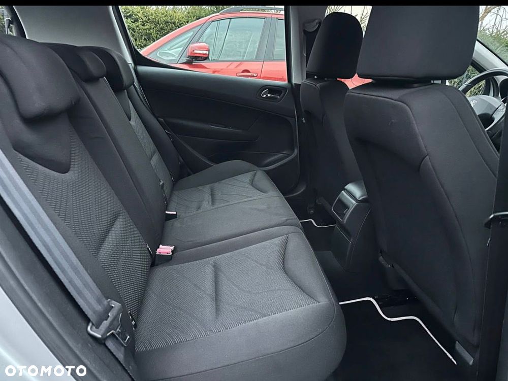 Peugeot 308 - 15