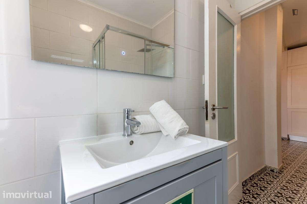 Apartamento com 1 quartos - localizado em Martim Moniz Lisbon - Grande imagem: 3/7