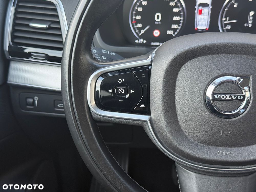 Volvo XC 90 D5 AWD Inscription 7os - 19