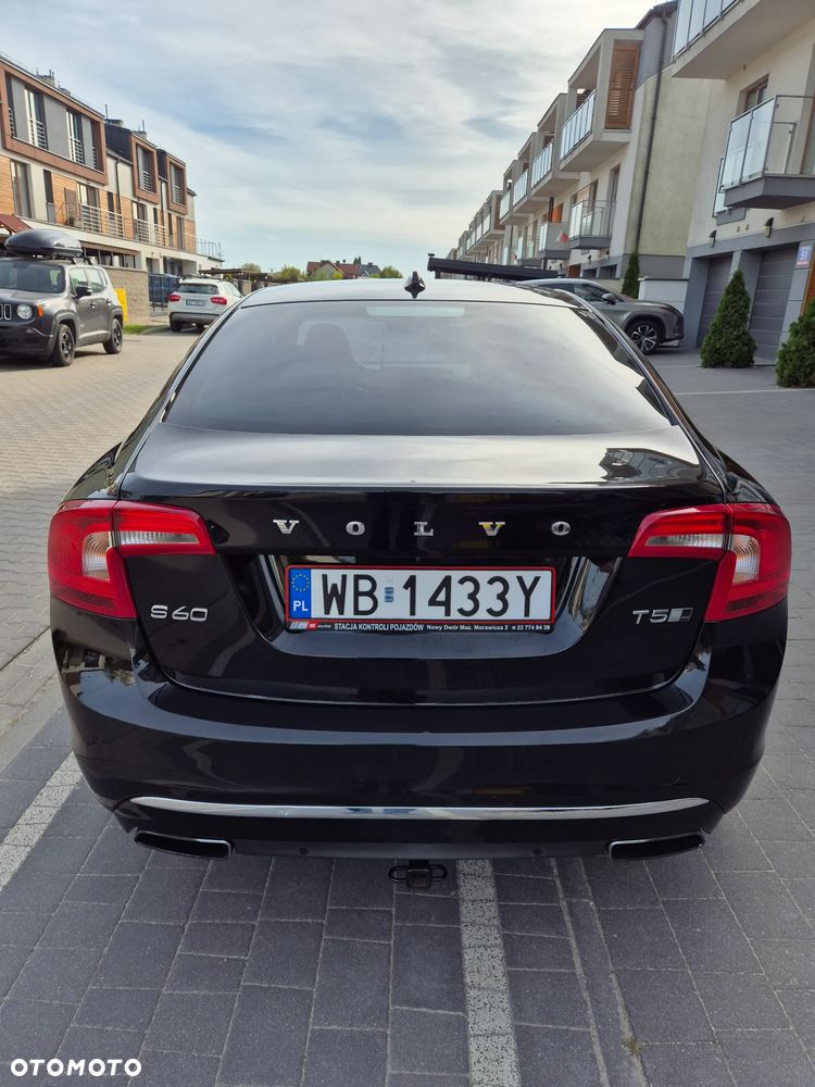 Volvo S60 T5 Drive-E R-Design Momentum - 8