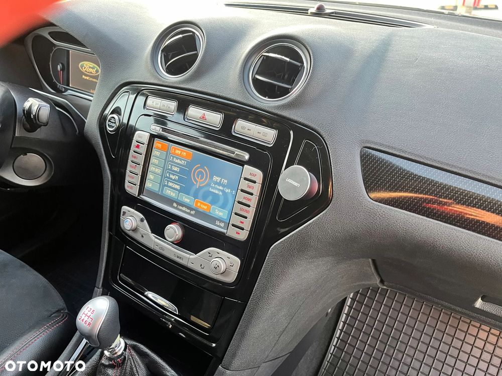 Ford Mondeo 2.5 Titanium S - 17