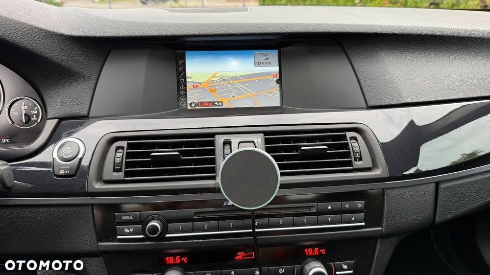 BMW Seria 5 520d Touring - 7