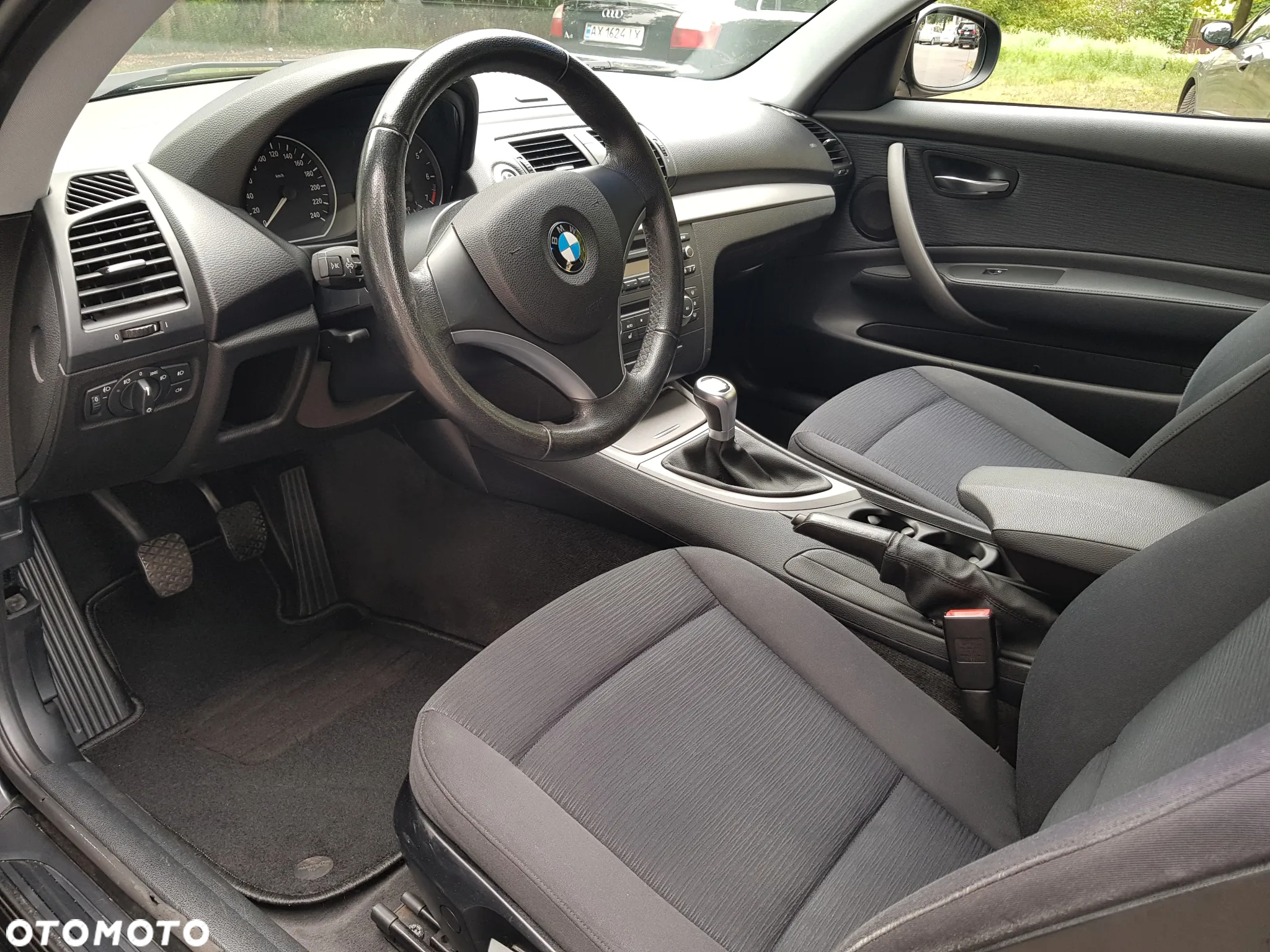 BMW Seria 1 116i - 9