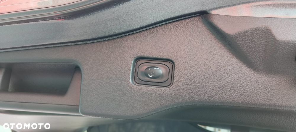 Ford Mondeo 2.0 TDCi Titanium - 20