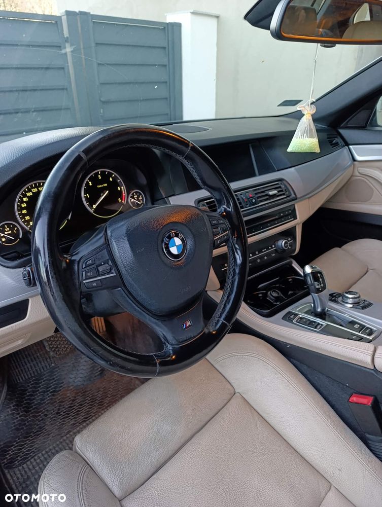 BMW Seria 5 525d - 3