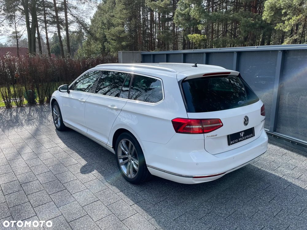 Volkswagen Passat 2.0 TDI (BlueMotion Technology) Highline - 4