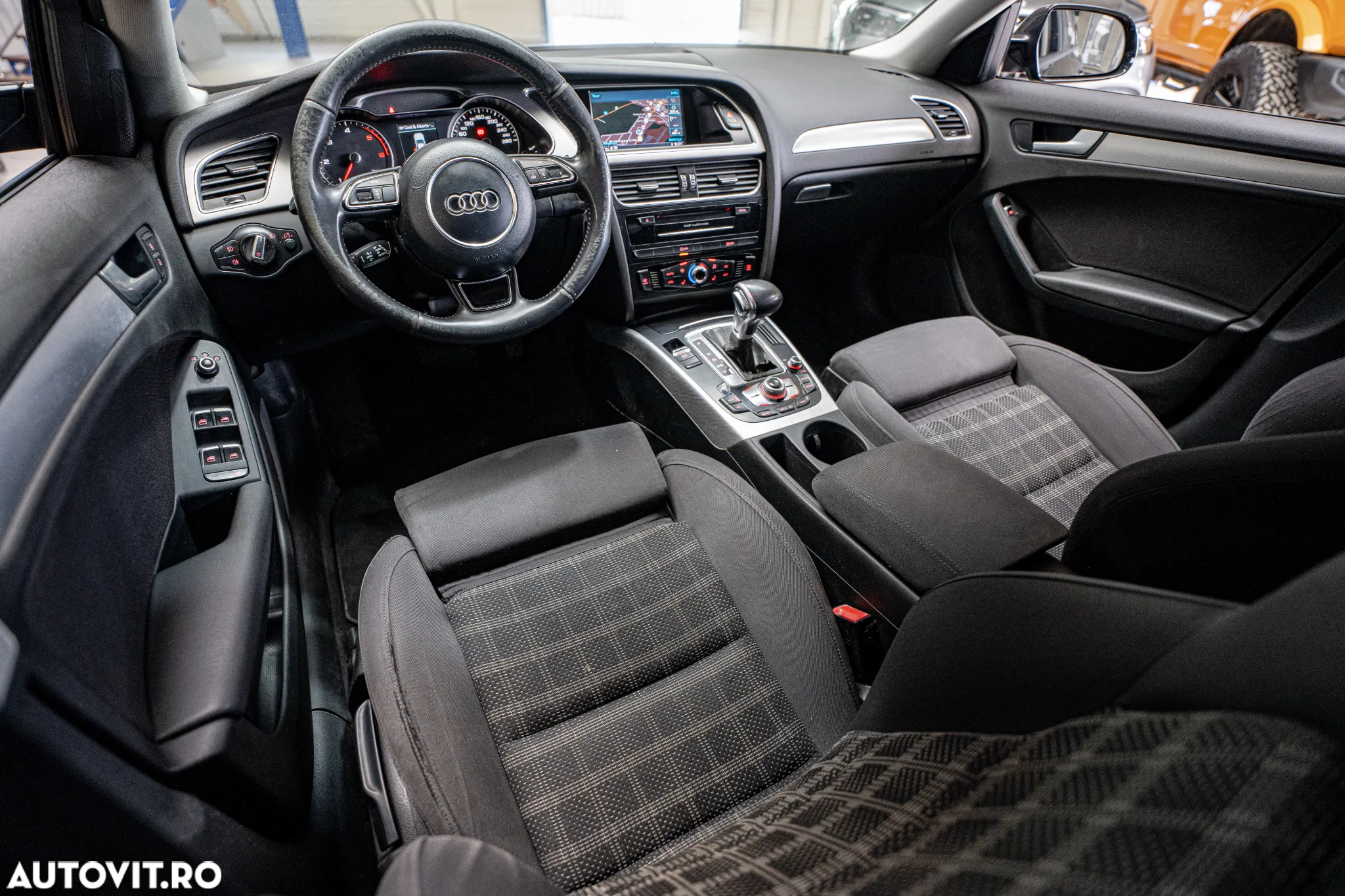 Audi A4 2.0 TDI Multitronic Avant - 6