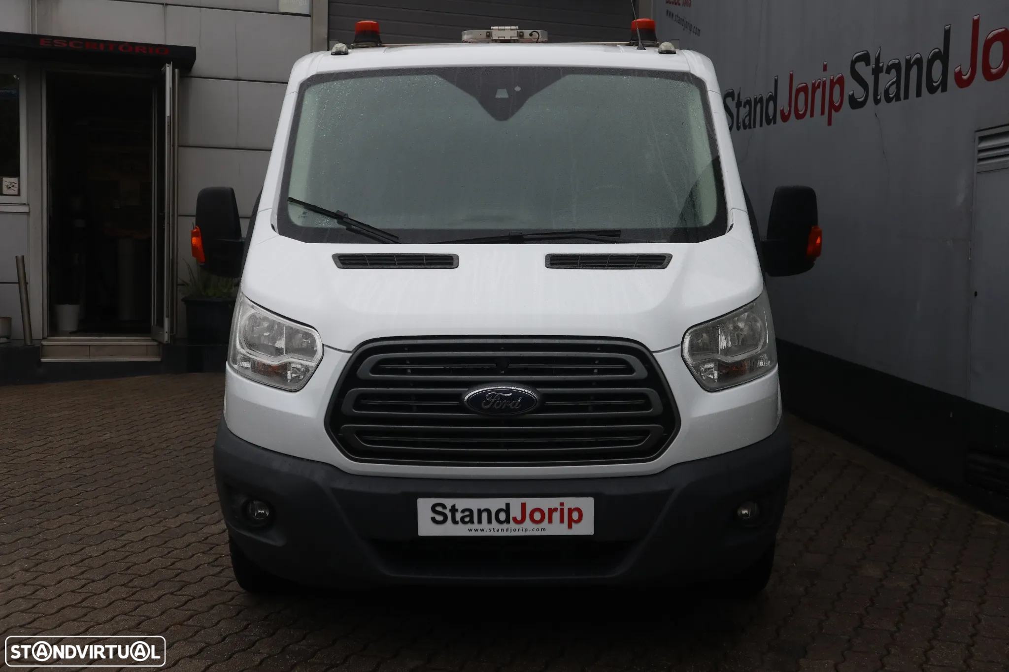 Ford Transit 2.0 TDCI 130 L4 Dupla Basculante - 9