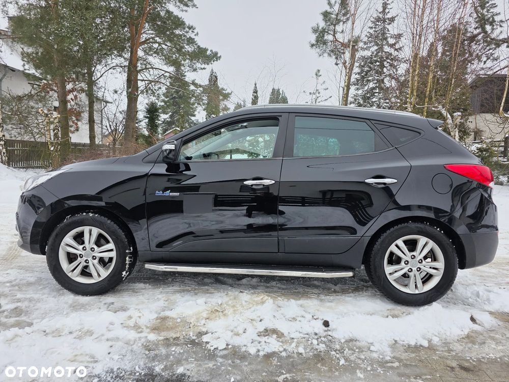 Hyundai ix35 1.6 2WD UEFA EURO 2012 Edition - 10