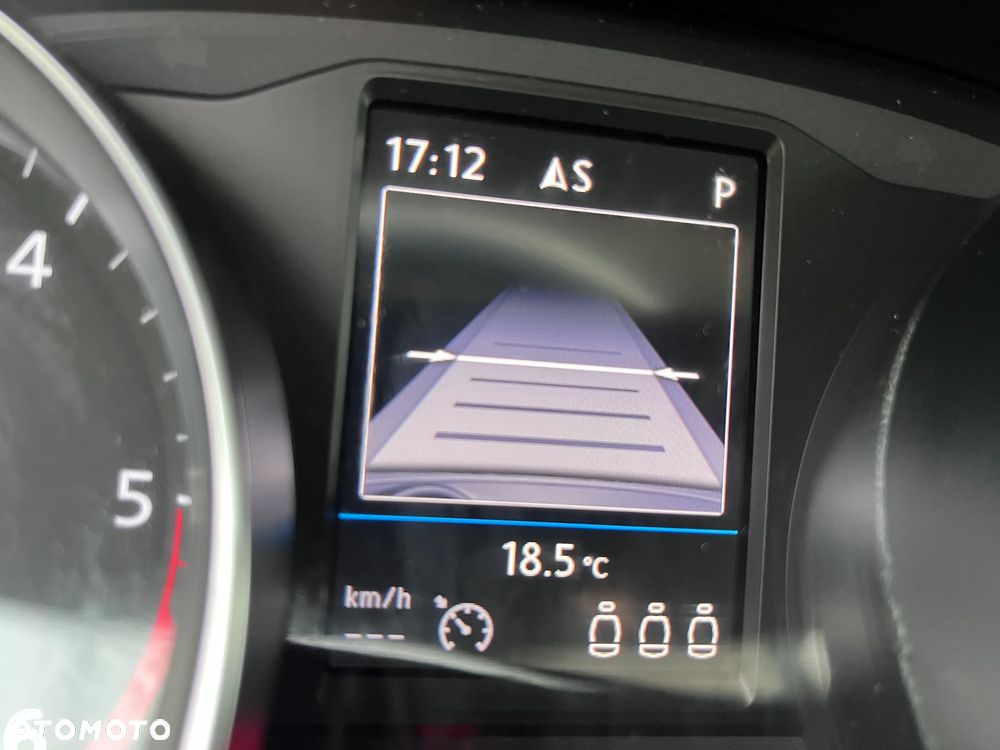Volkswagen Passat Variant - 36