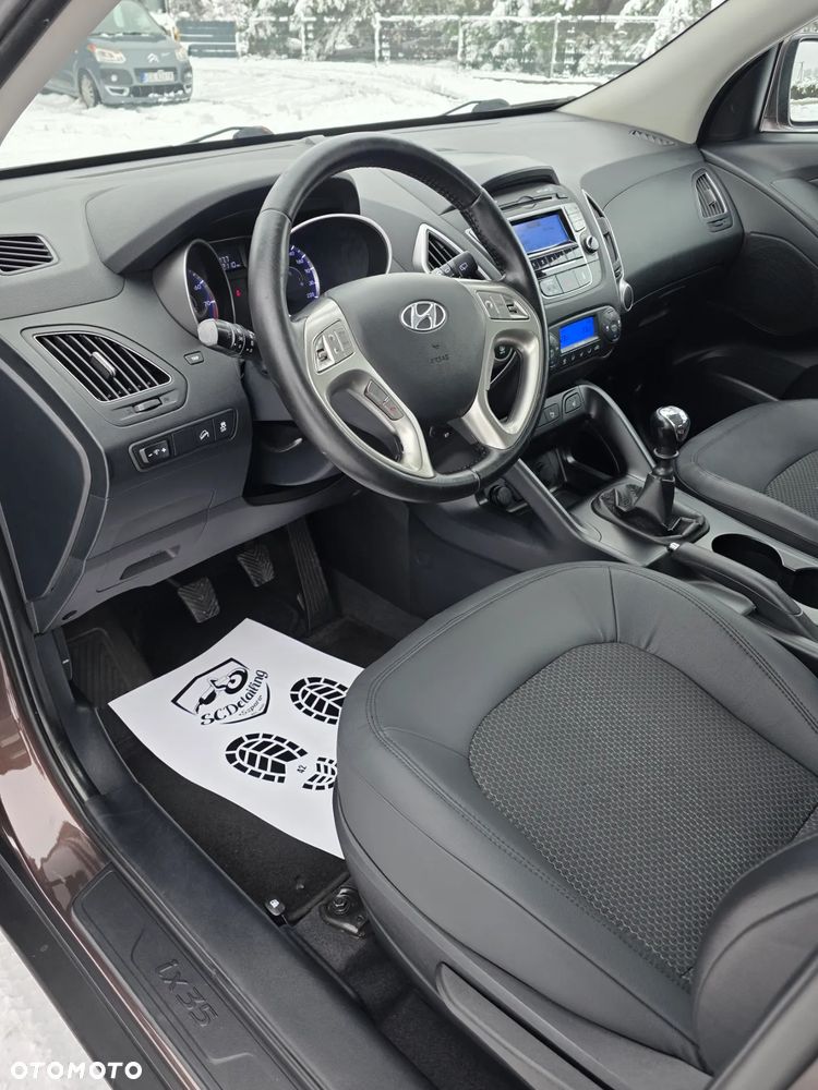 Hyundai ix35 - 22