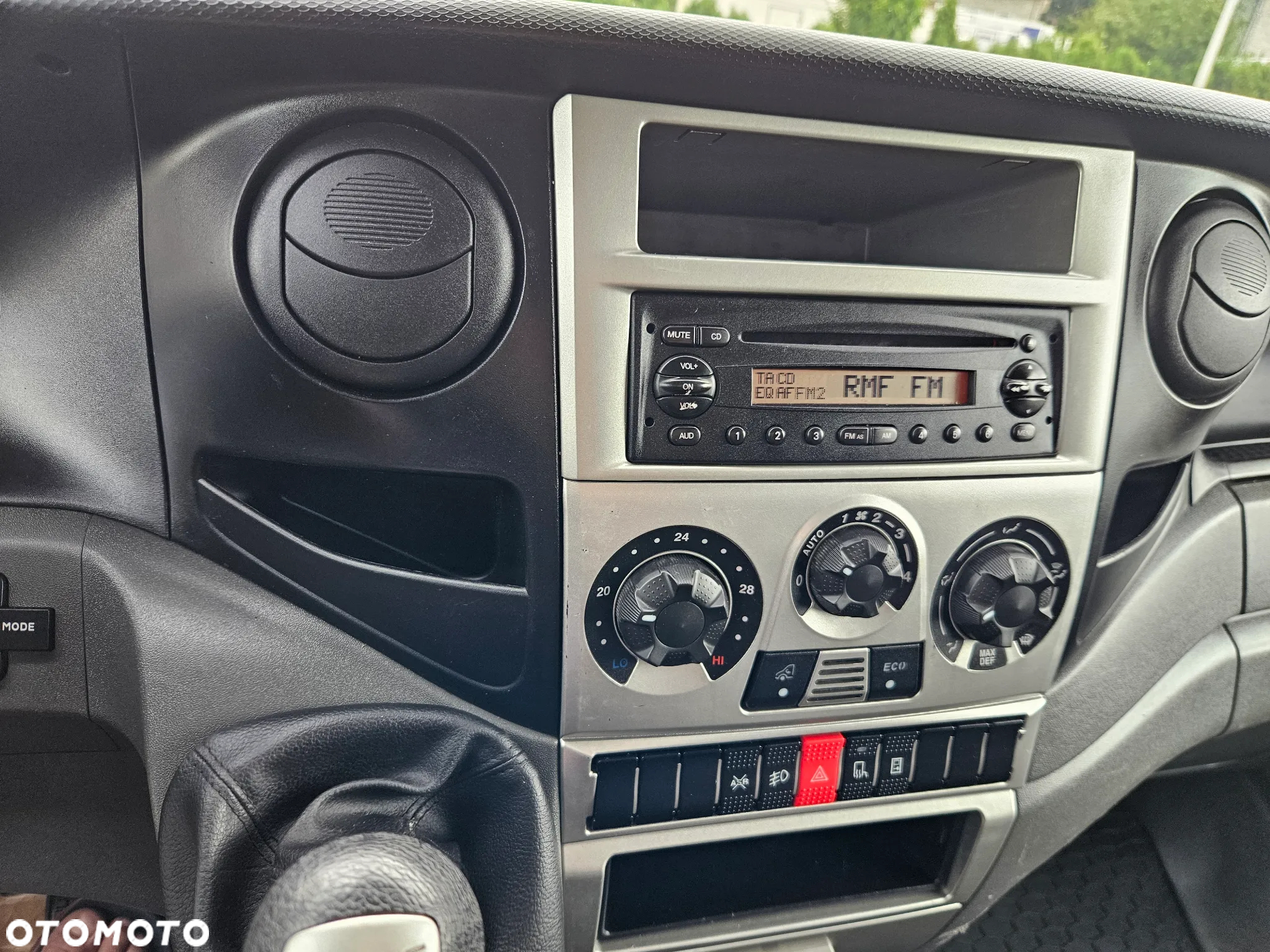 Iveco DAILY - 21