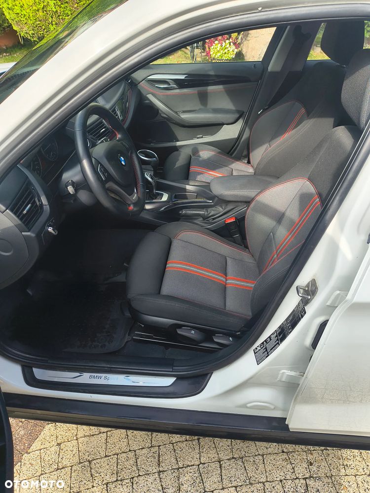 BMW X1 xDrive18d Sport Line - 7