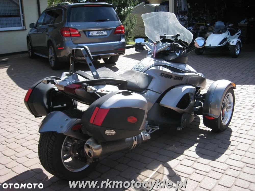 Can-Am Spyder - 23