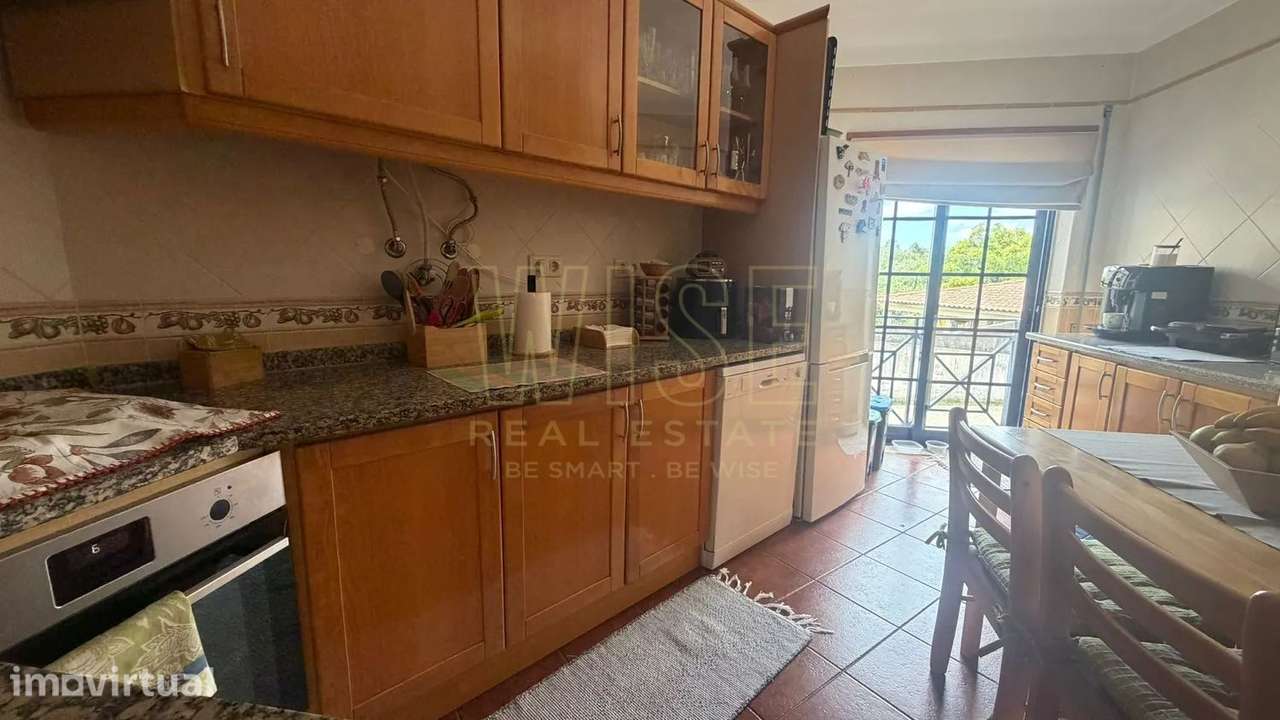 apartamento T3 com Garagem em Brasfemes - Grande imagem: 4/21