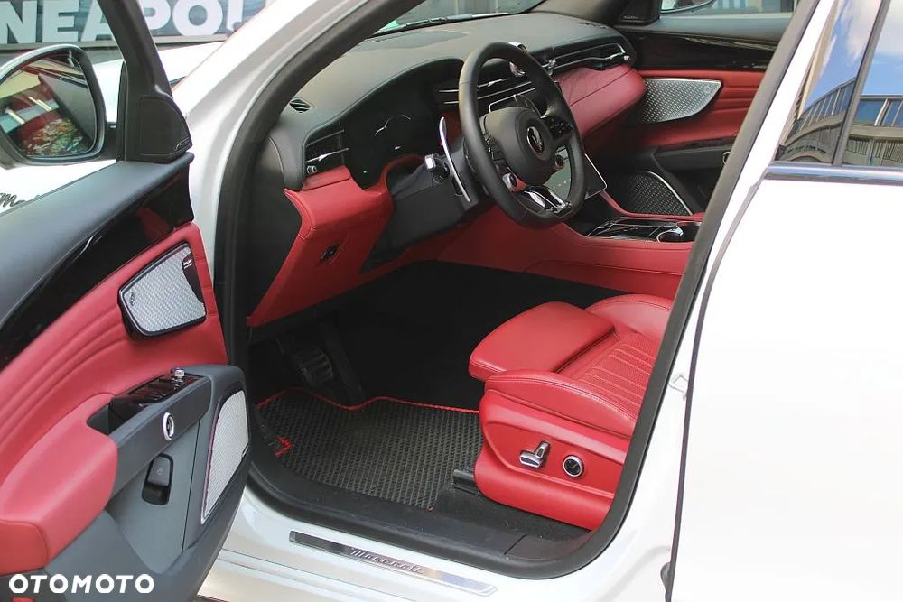 Maserati Grecale Modena - 12