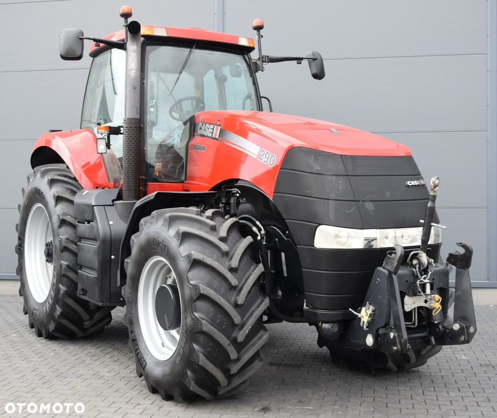 Case IH Magnum 290 - 4