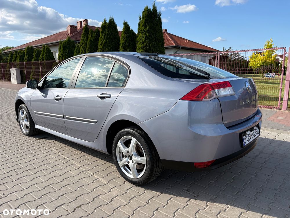 Renault Laguna - 8