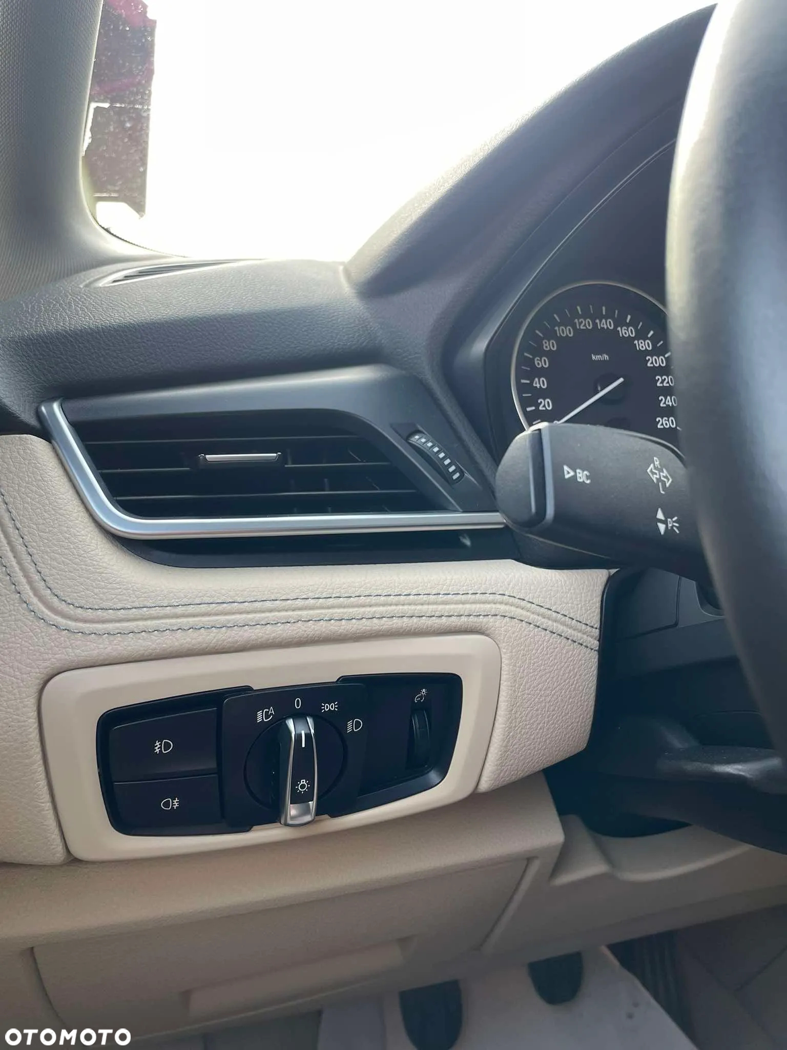 BMW Seria 2 214d Active Tourer Luxury Line - 16