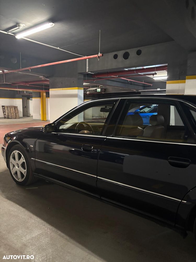 Audi S8 - 10