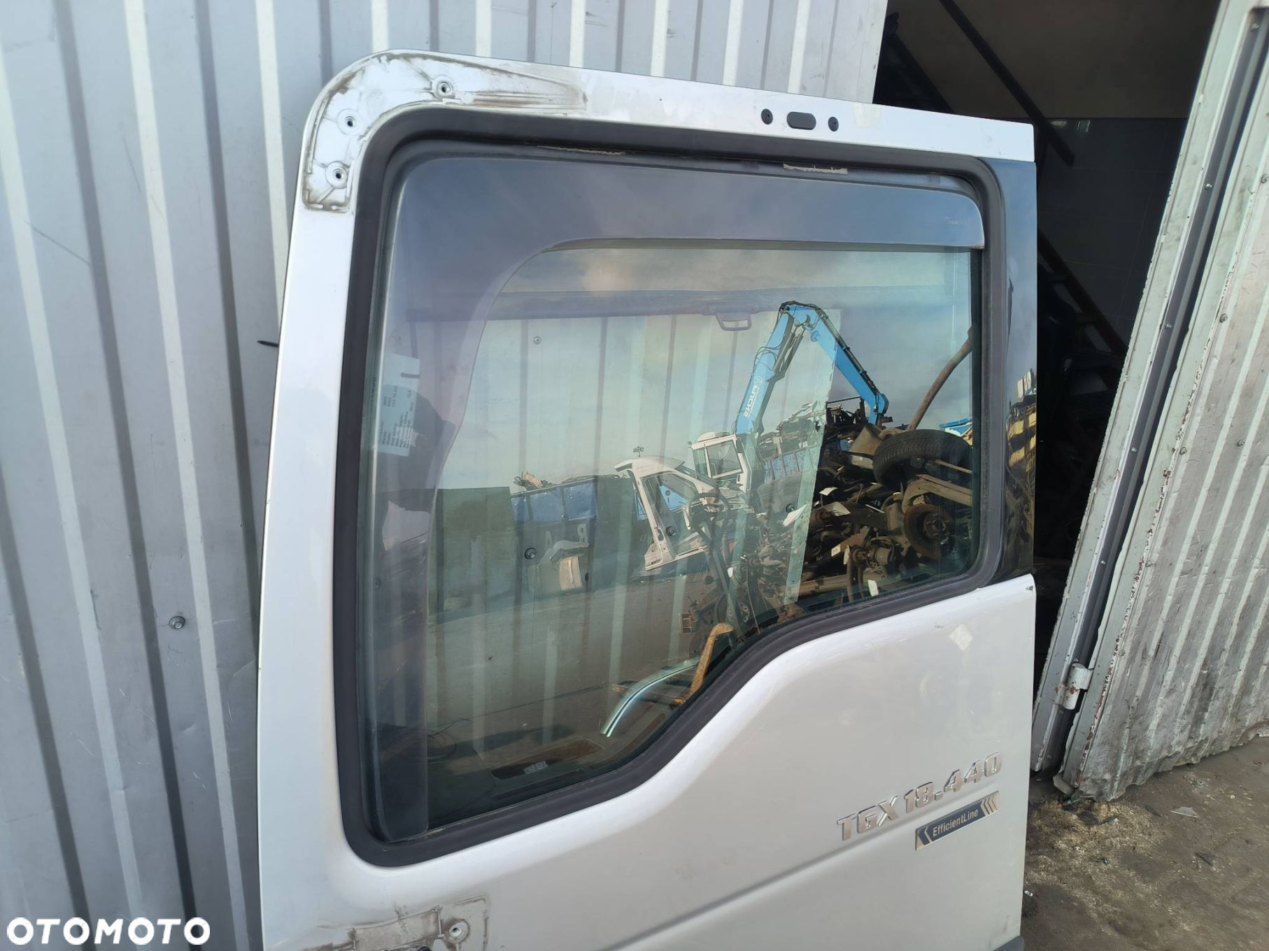 DRZWI LEWE PRZÓD MAN TGX 18.440 E6 - 5
