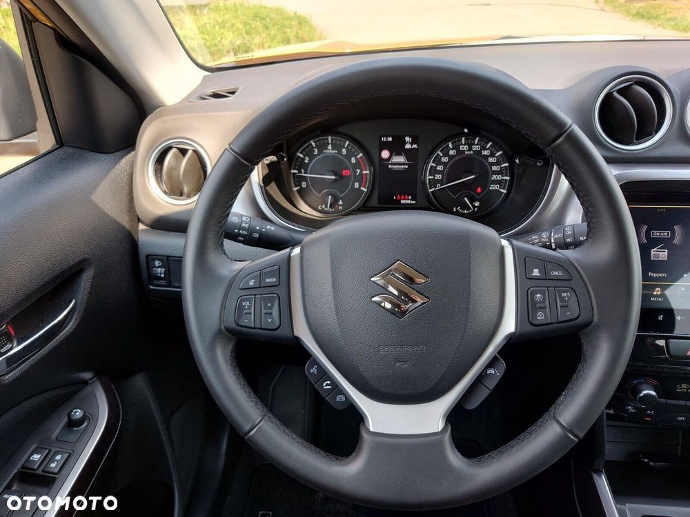 Suzuki Vitara 1.4 Boosterjet mHEV Premium Plus 2WD - 10