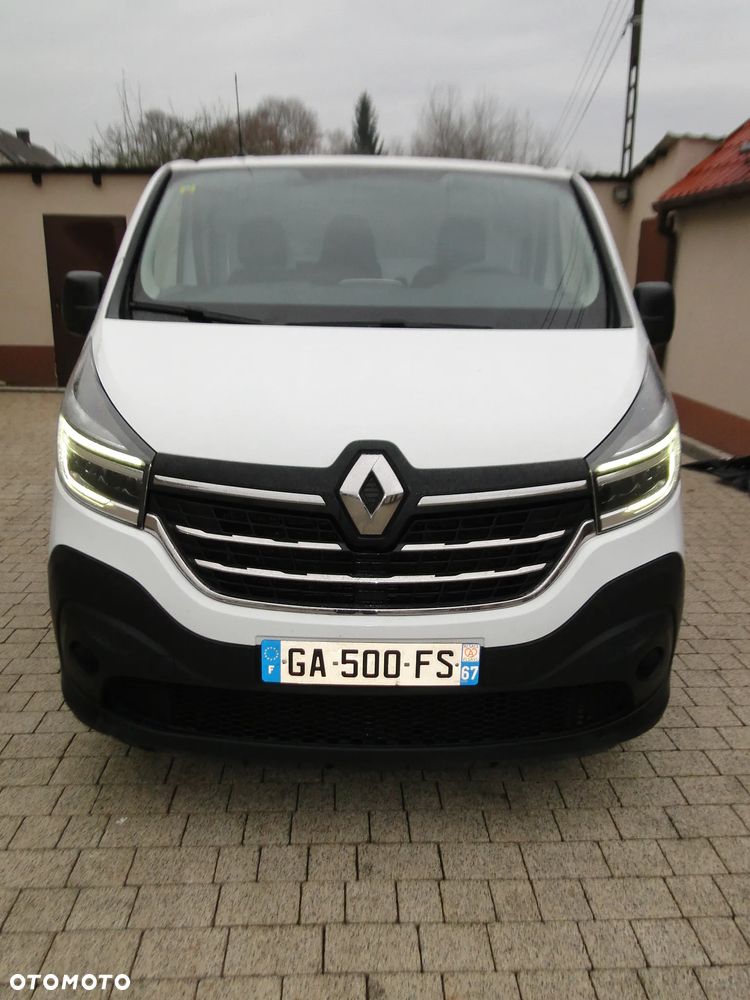 Renault Trafic - 2