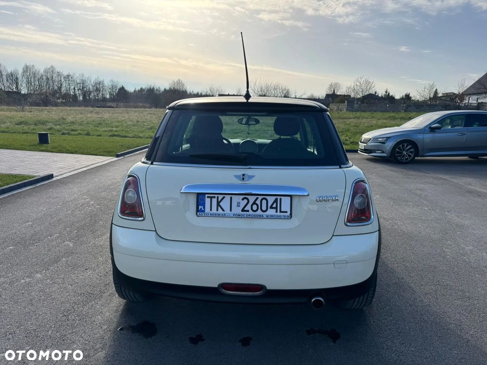 MINI Cooper Standard - 3