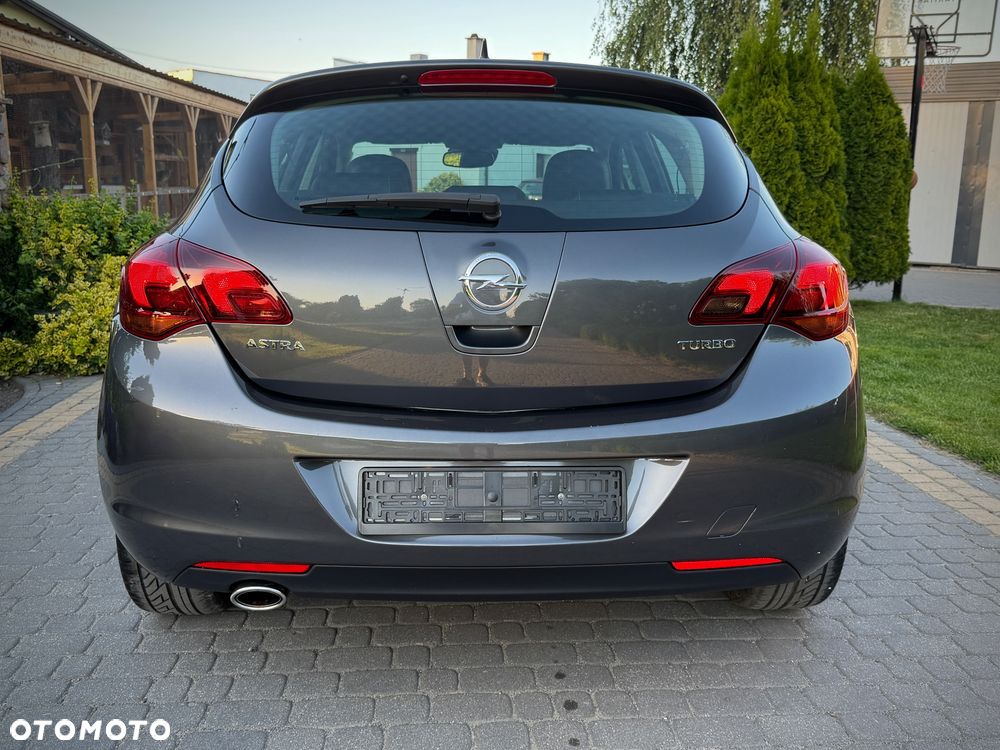 Opel Astra 1.4 T Cosmo - 12