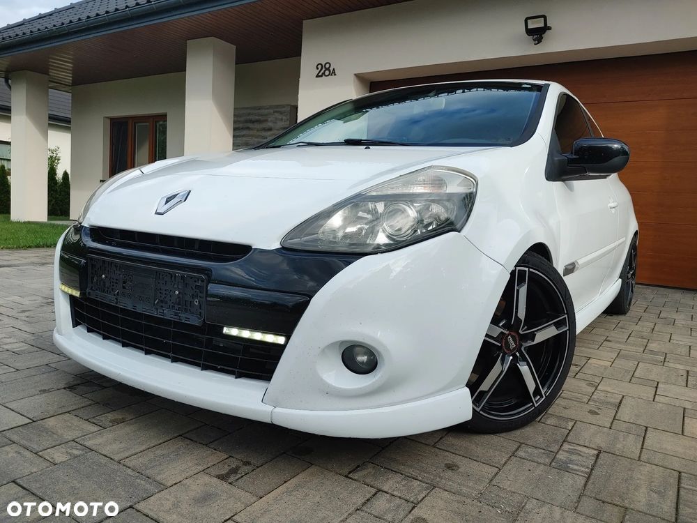 Renault Clio 1.6 16V GT - 11