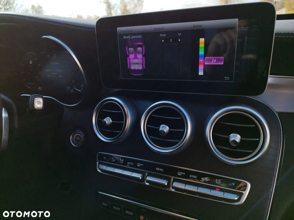 Mercedes-Benz Klasa C 220 d 9G-TRONIC AMG Line - 36