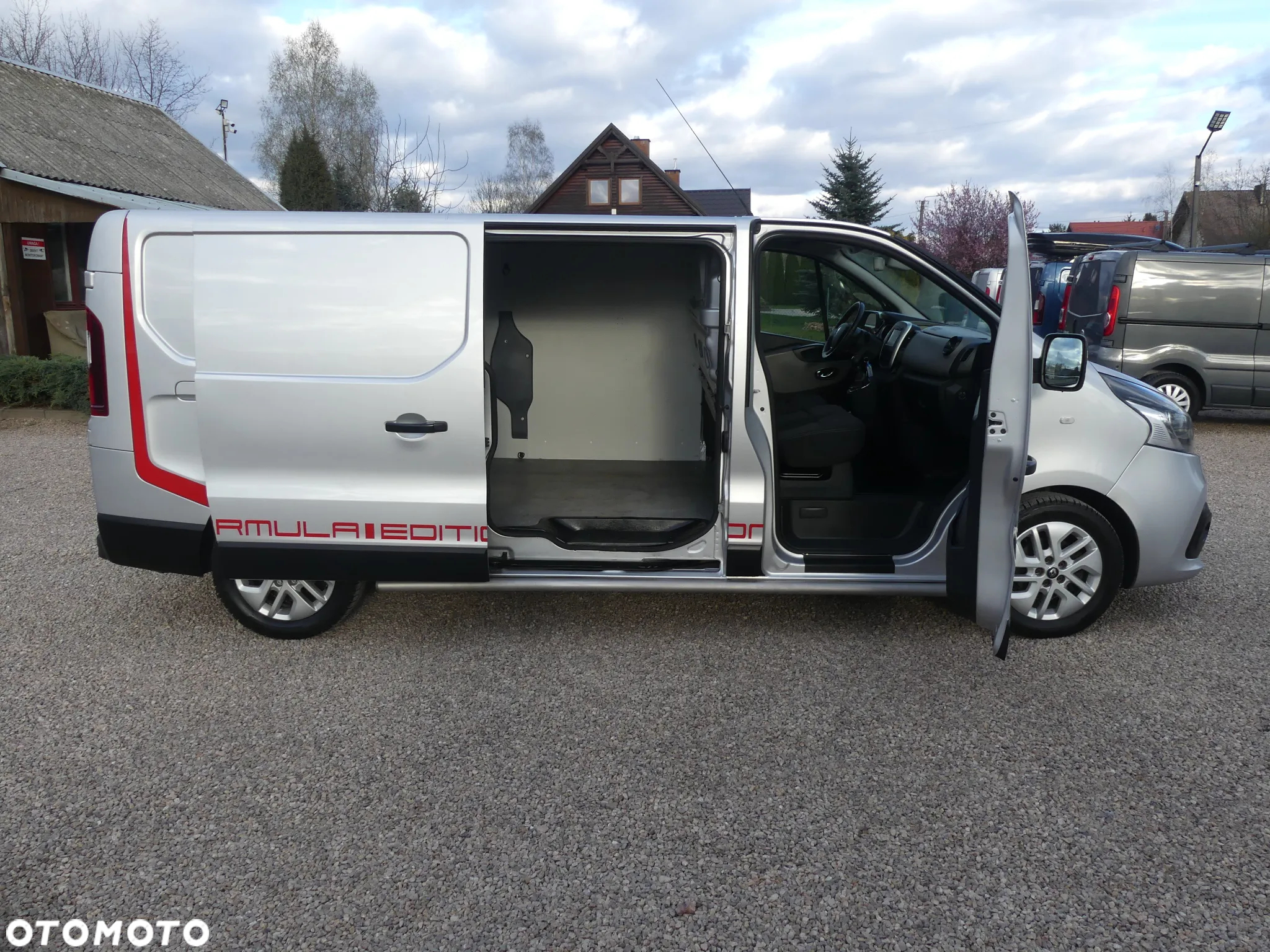 Renault TRAFIC FORMUŁA EDITION - 26